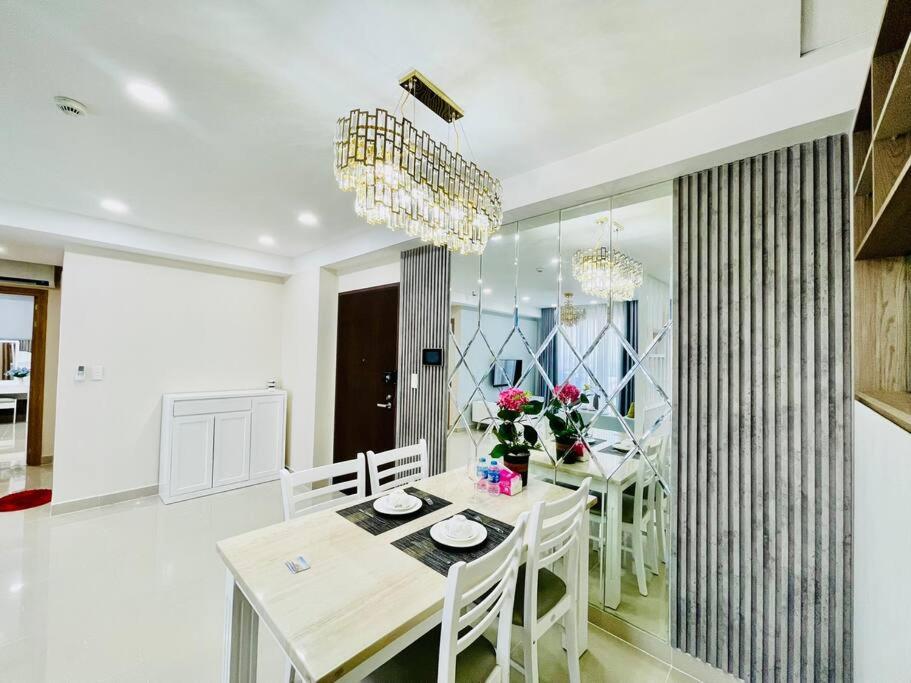 Two Bedroom Happy Residence