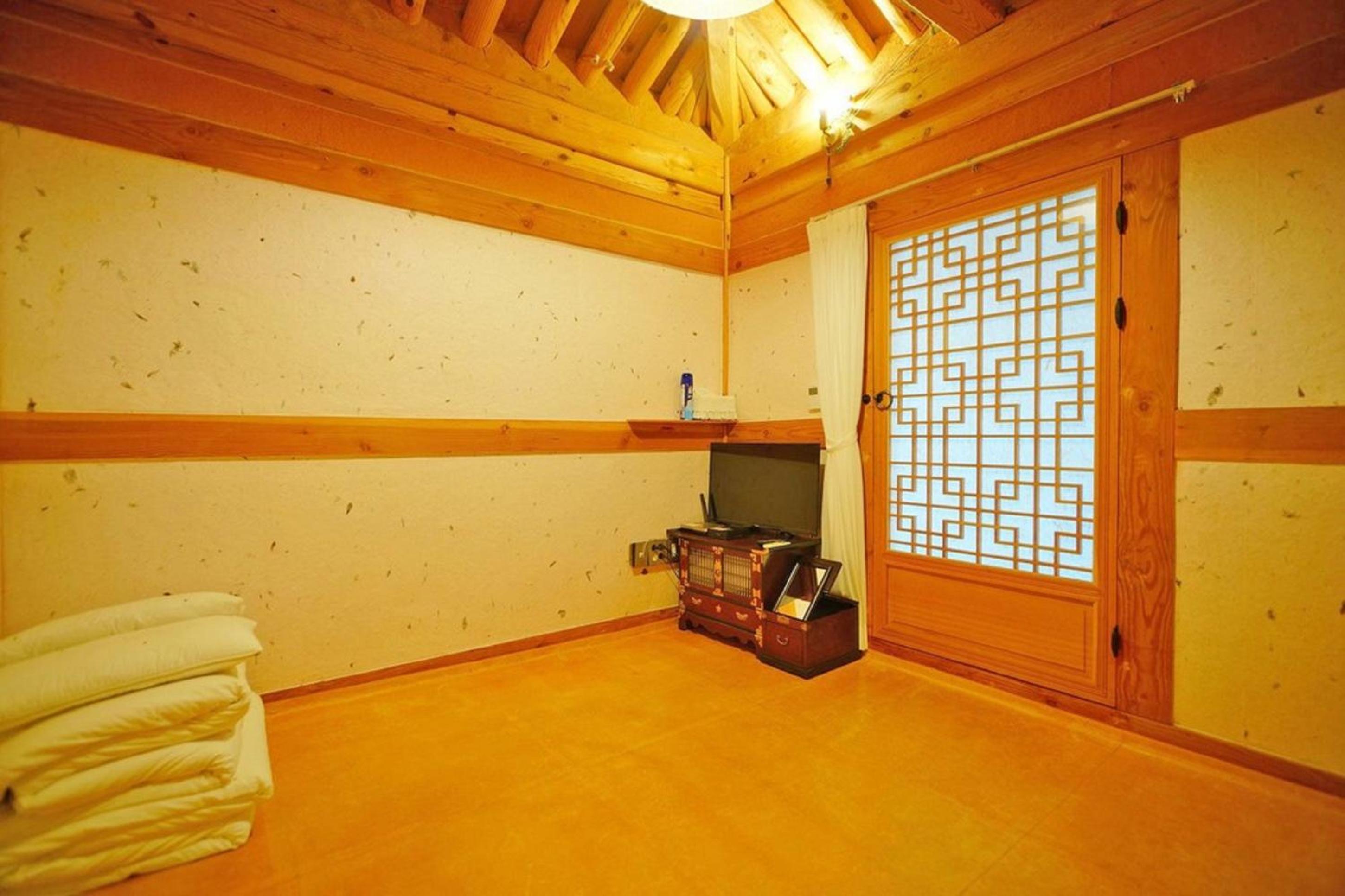 Hanok Gotaek Goeul, photo 28
