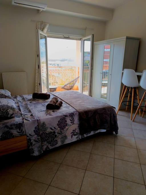 Nikola's apartments_King Pyrros view 2