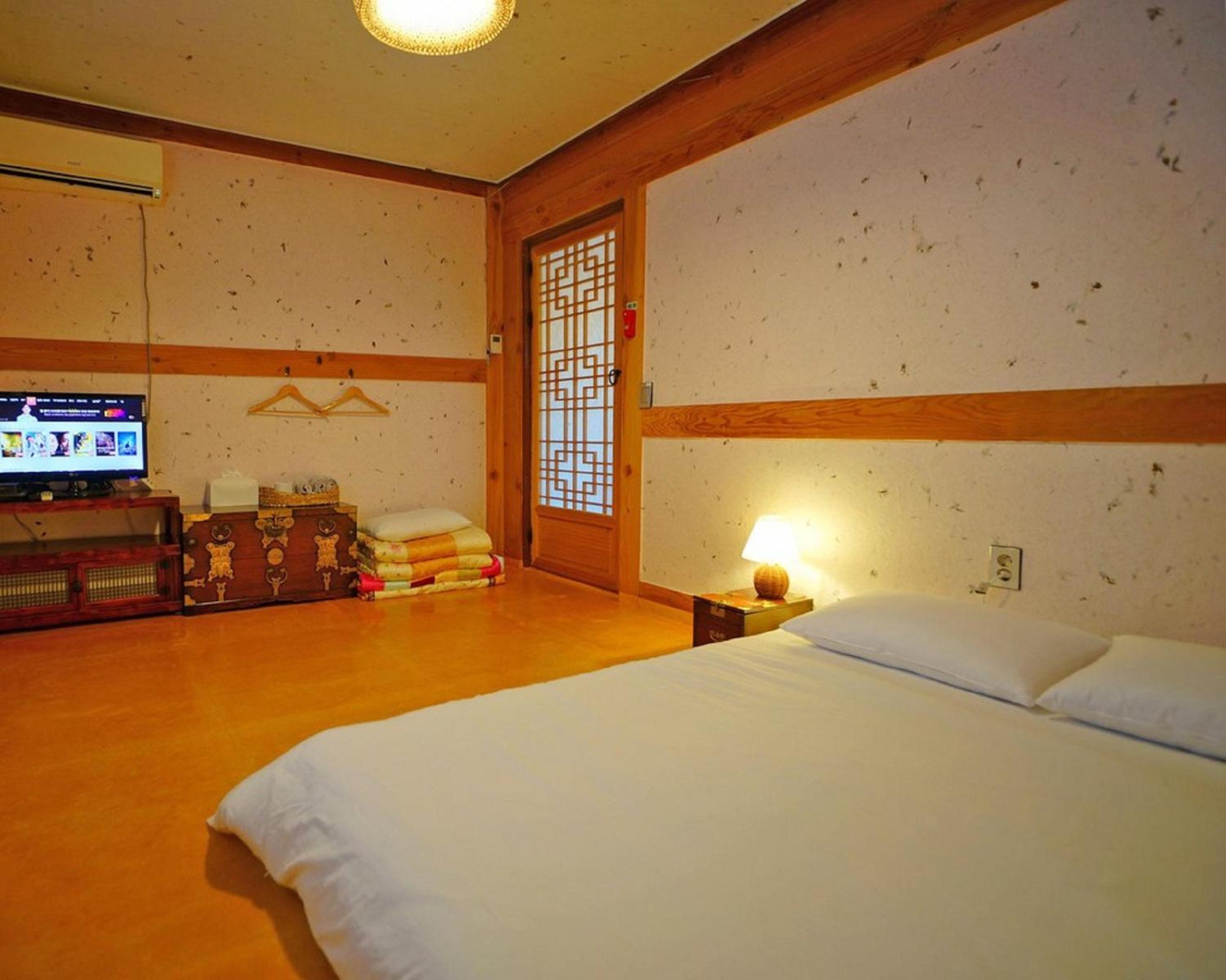 Hanok Gotaek Goeul, Jeonju - 21