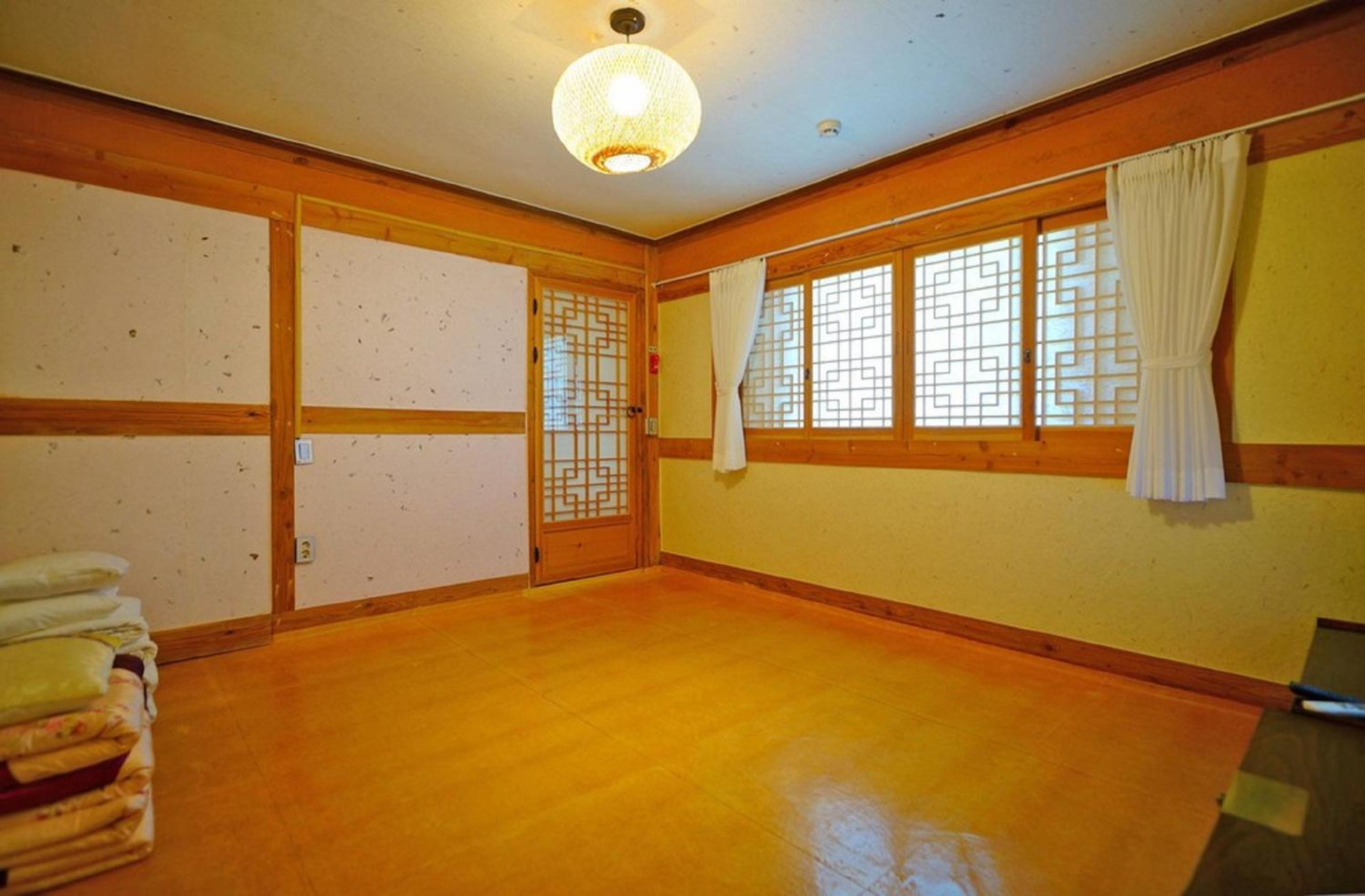 Hanok Gotaek Goeul, photo 85