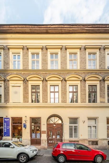 Dizsu's Place