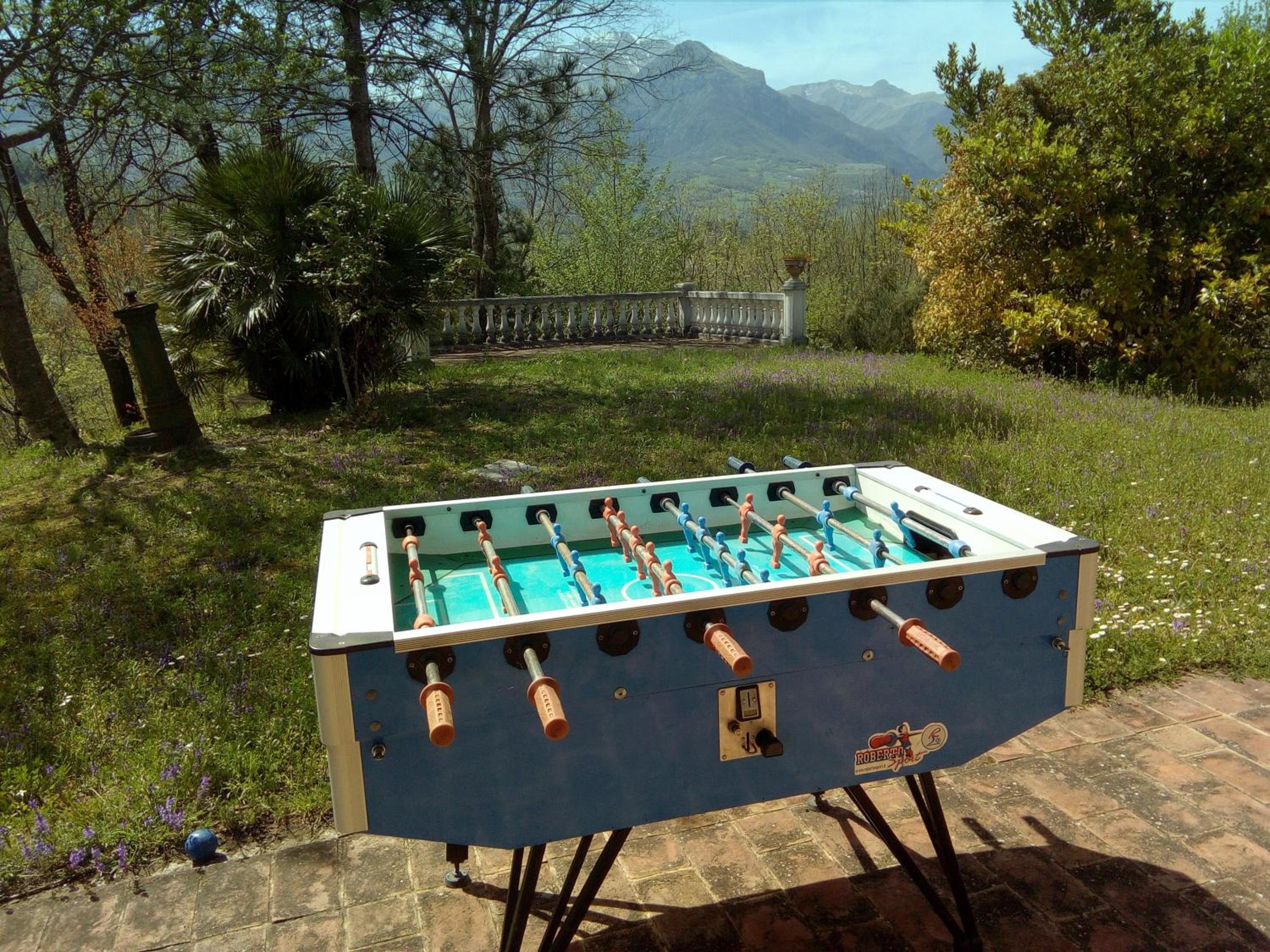 TENUTA CERRETINO PISCINA TENNIS BILlARDO