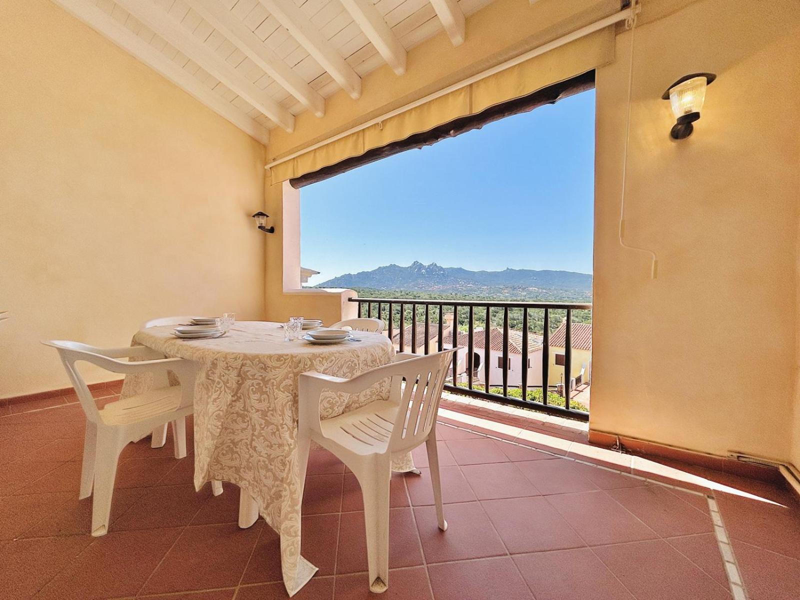 Sunset One CDL - Sea View Apartment on the First Floor with Private Beach