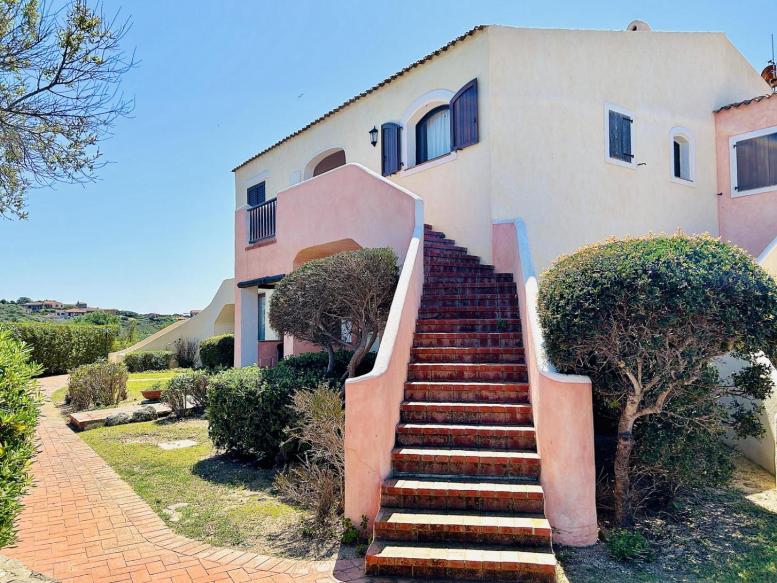Sunset One CDL - Sea View Apartment on the First Floor with Private Beach
