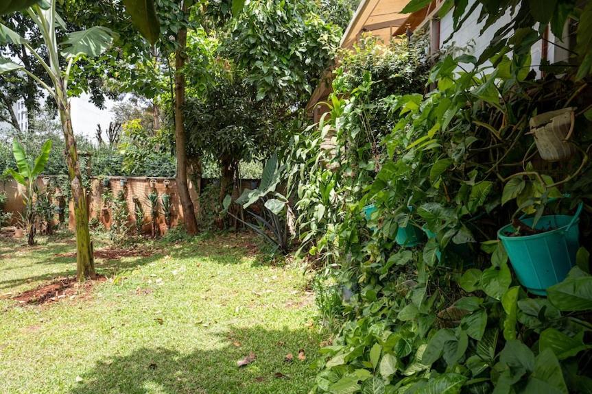 GIGIRI DRIVE::2BR EXQUISITELY FURNISHED PENTHOUSE