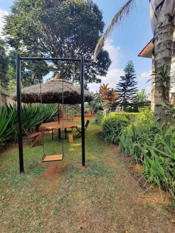 GIGIRI DRIVE::2BR EXQUISITELY FURNISHED PENTHOUSE