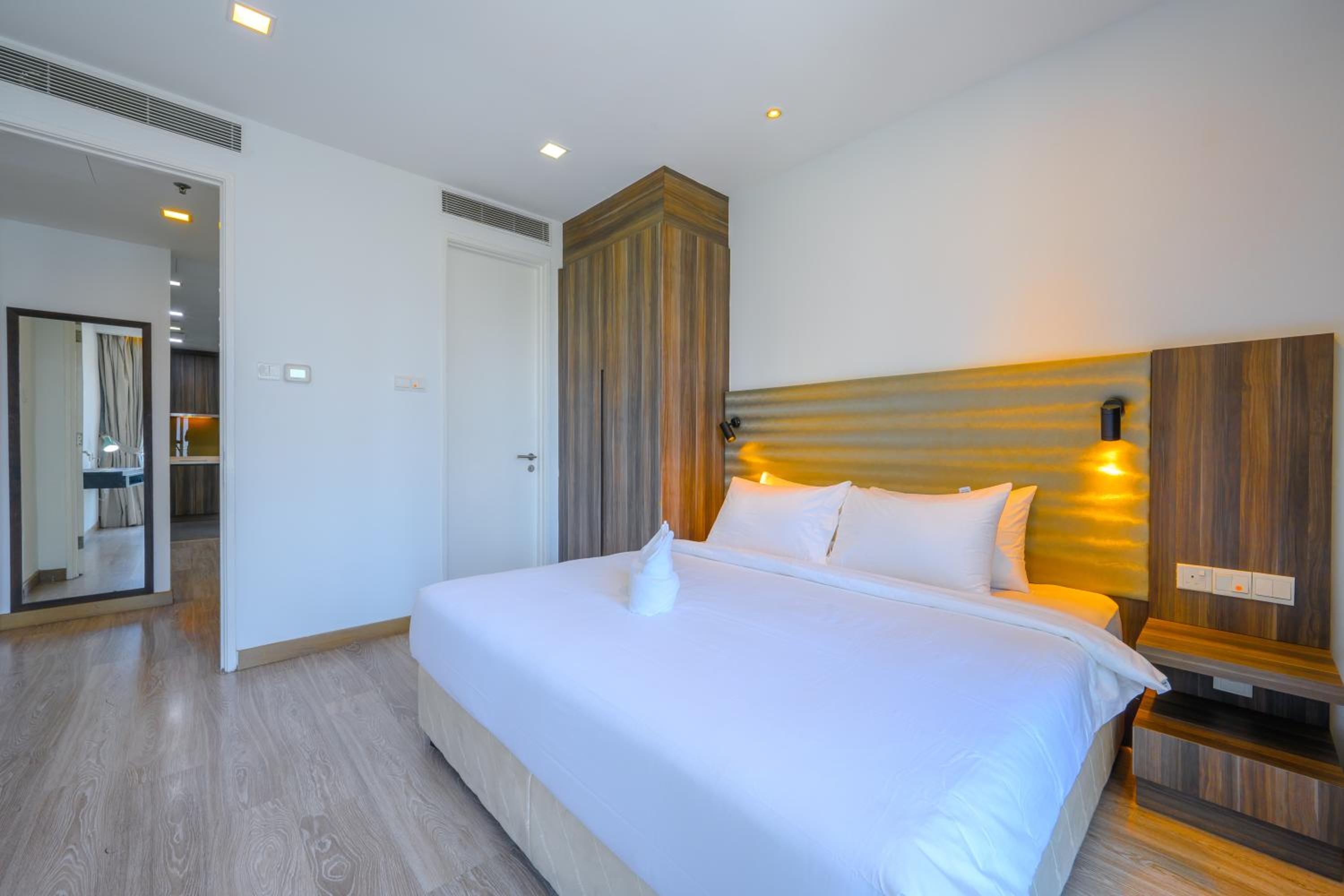 Greystone One Bukit Ceylon