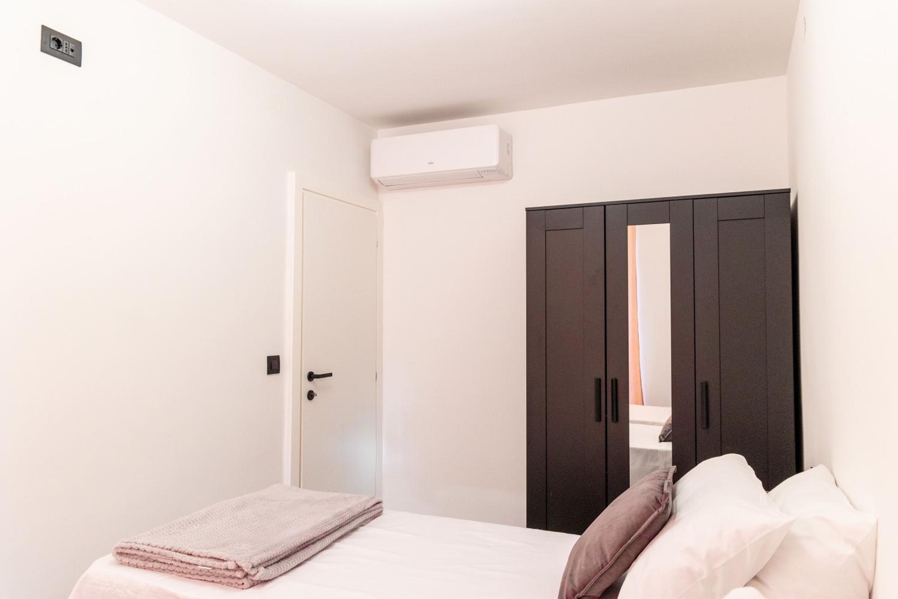 Orca -sea view apartment