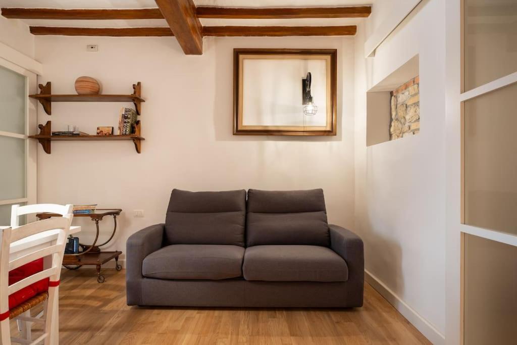 Keys of Italy - Mercato 20 - Modern 1 bedroom nearby Mercato Centrale