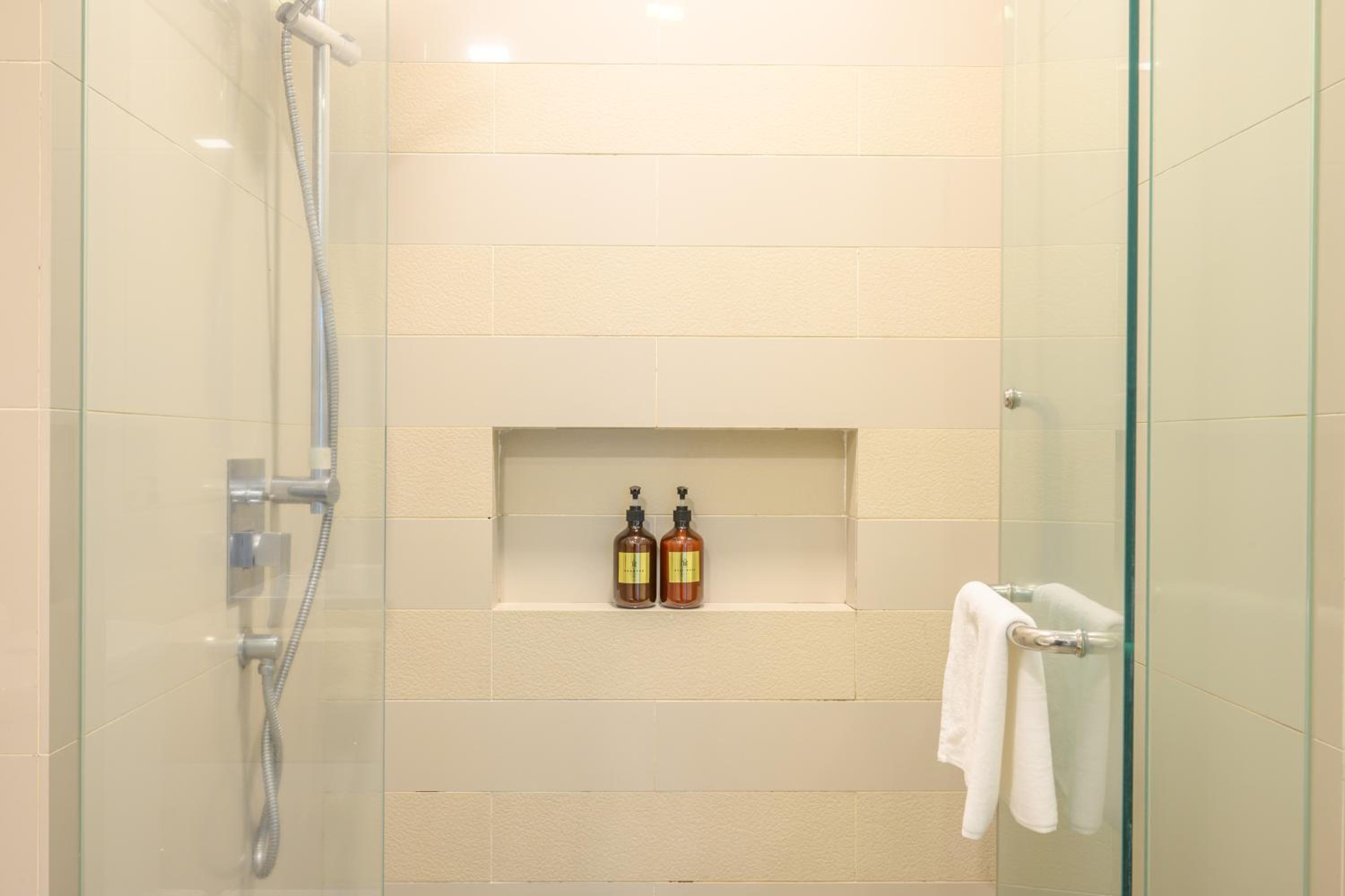 Greystone One Bukit Ceylon