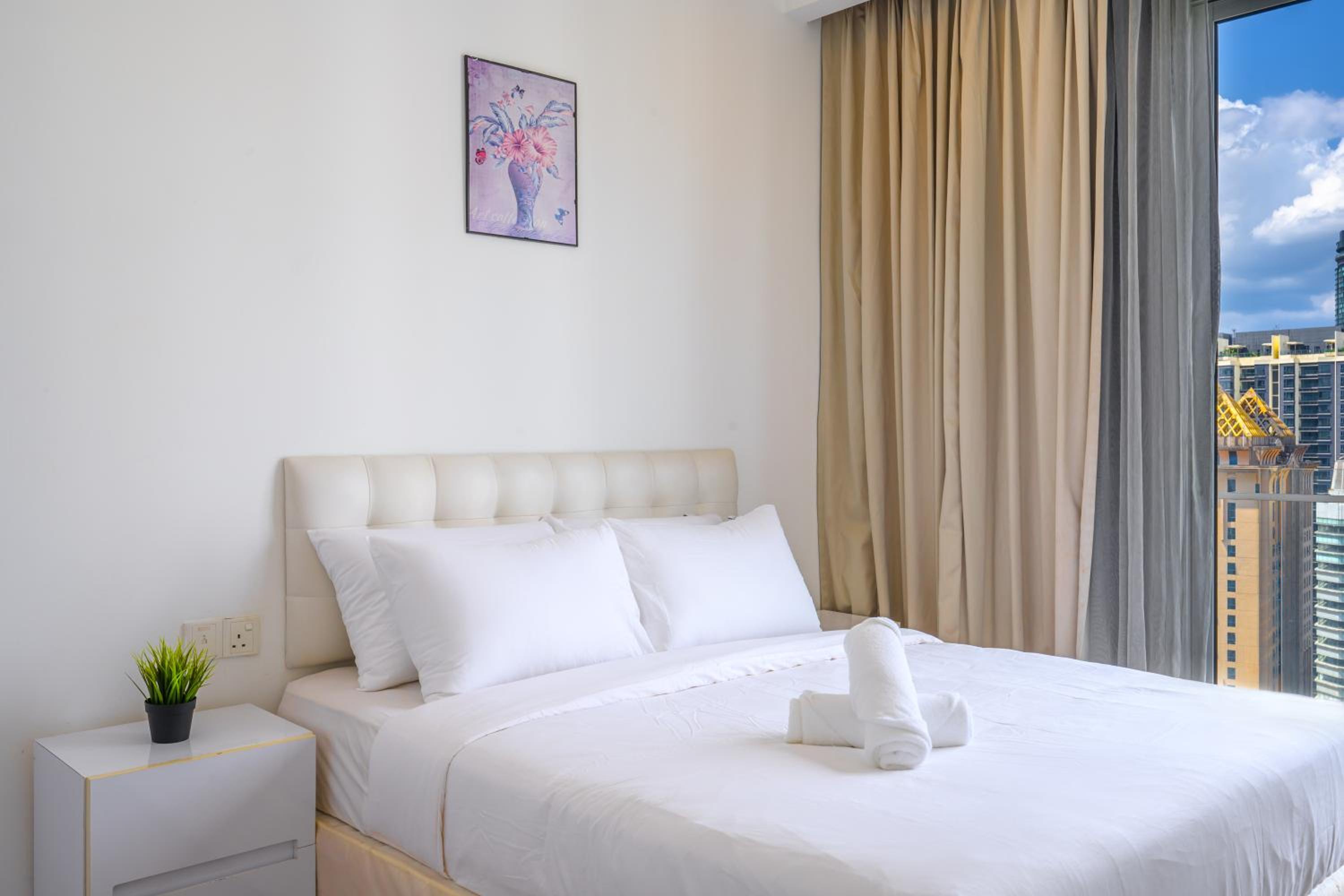 Greystone One Bukit Ceylon