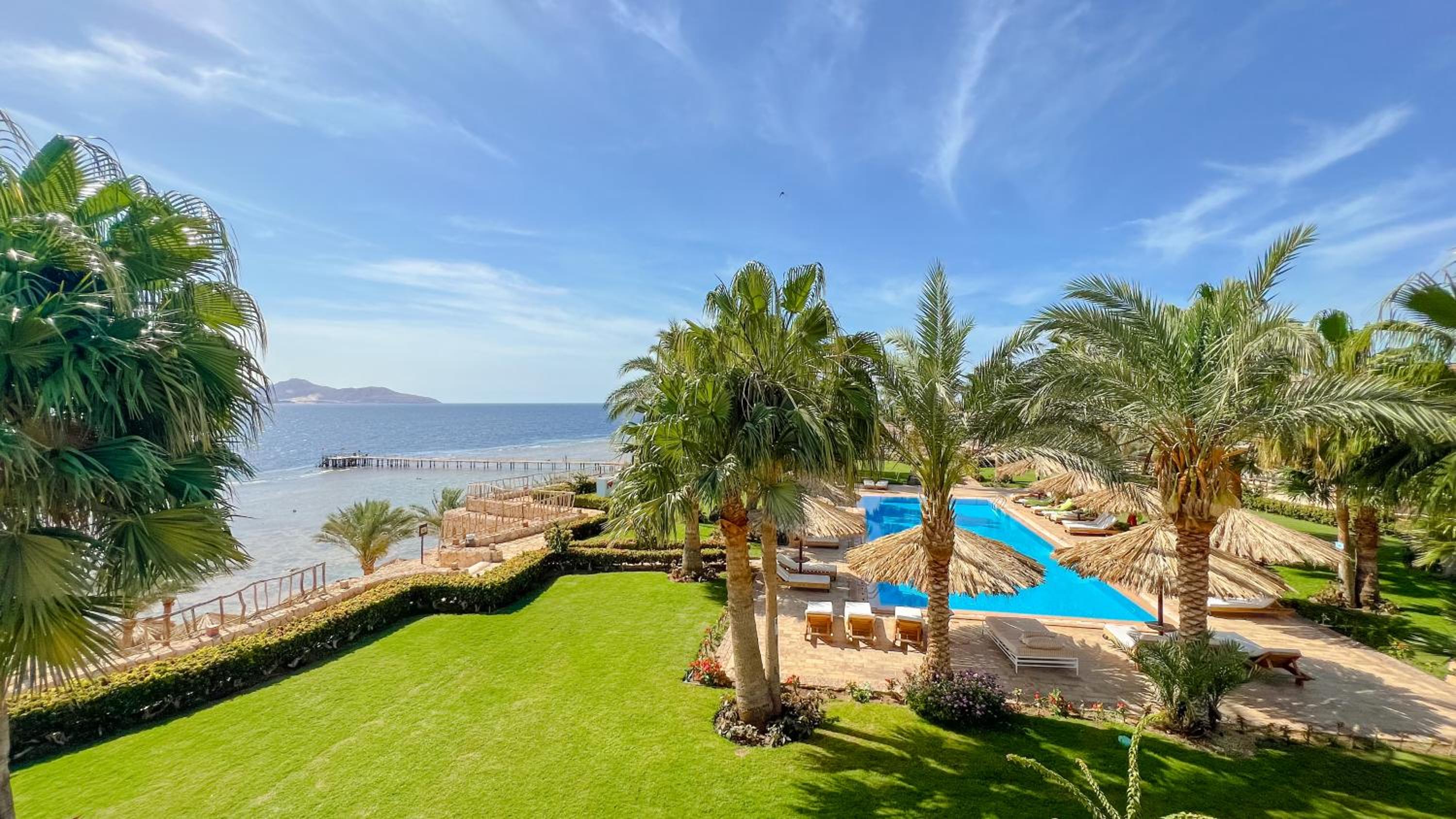 Tamra Beach Resort