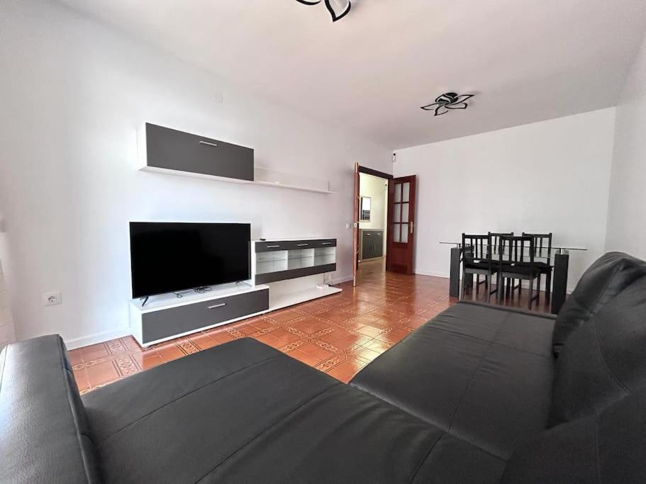 Logement avec vue latérale mer