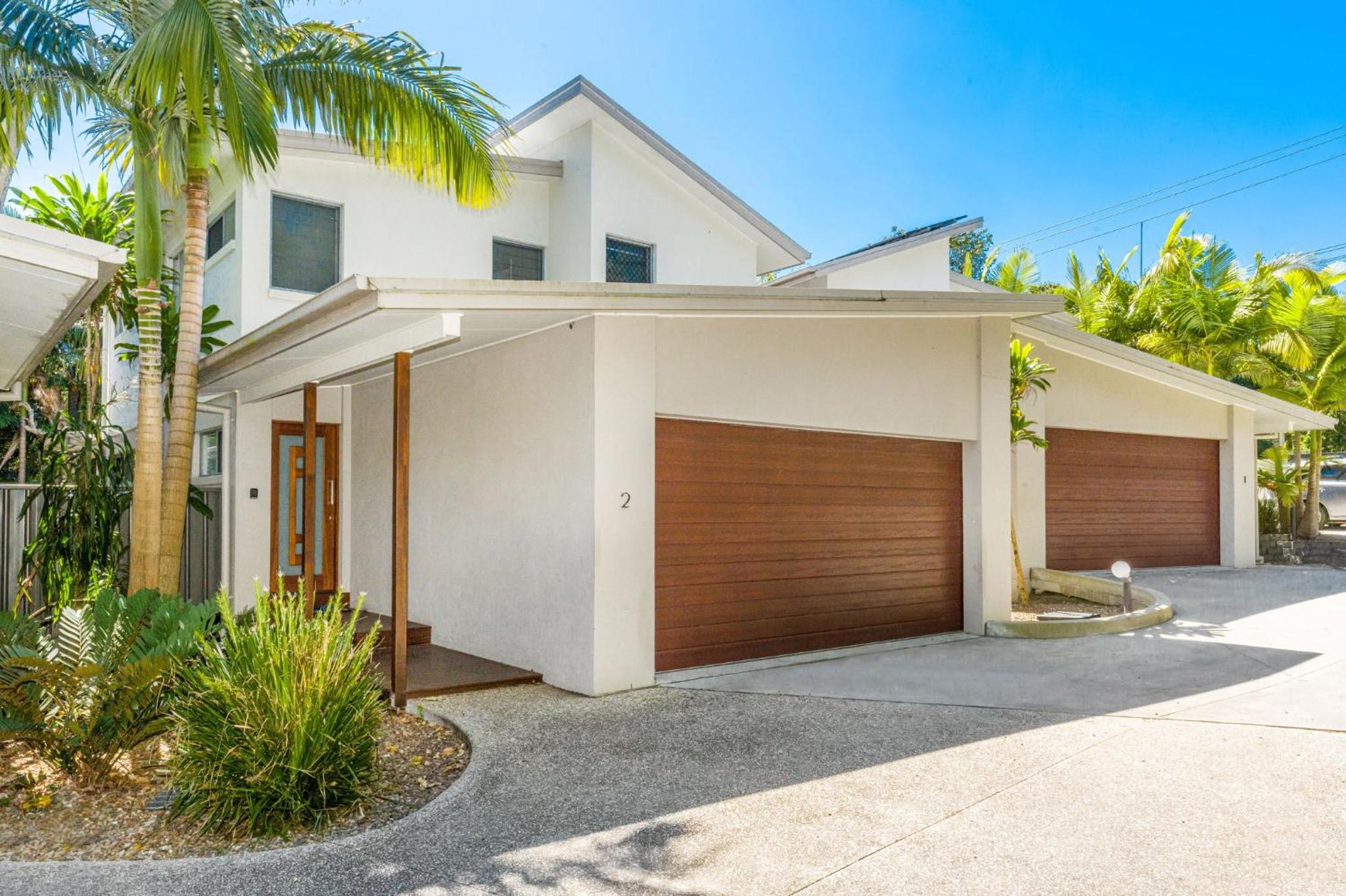 Hotel Ocean Breeze - Image 1