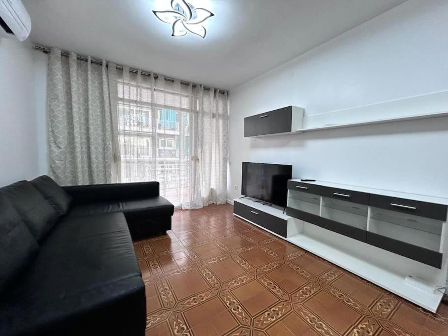 Logement avec vue latérale mer