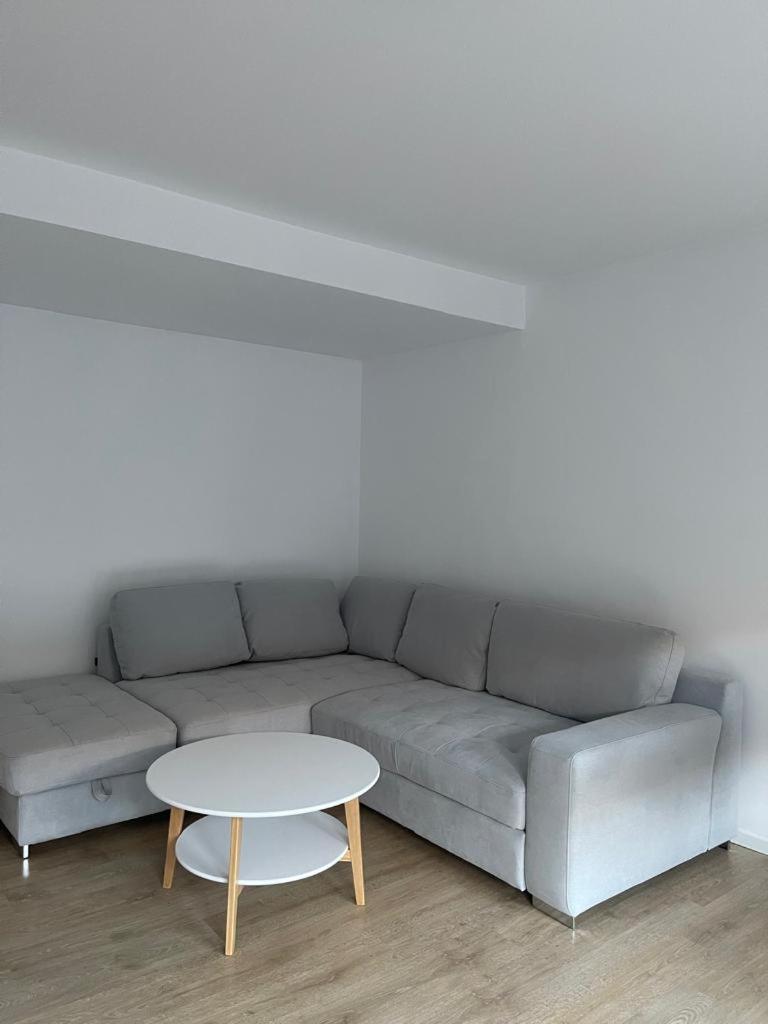 APARTAMENT Iaroi 2