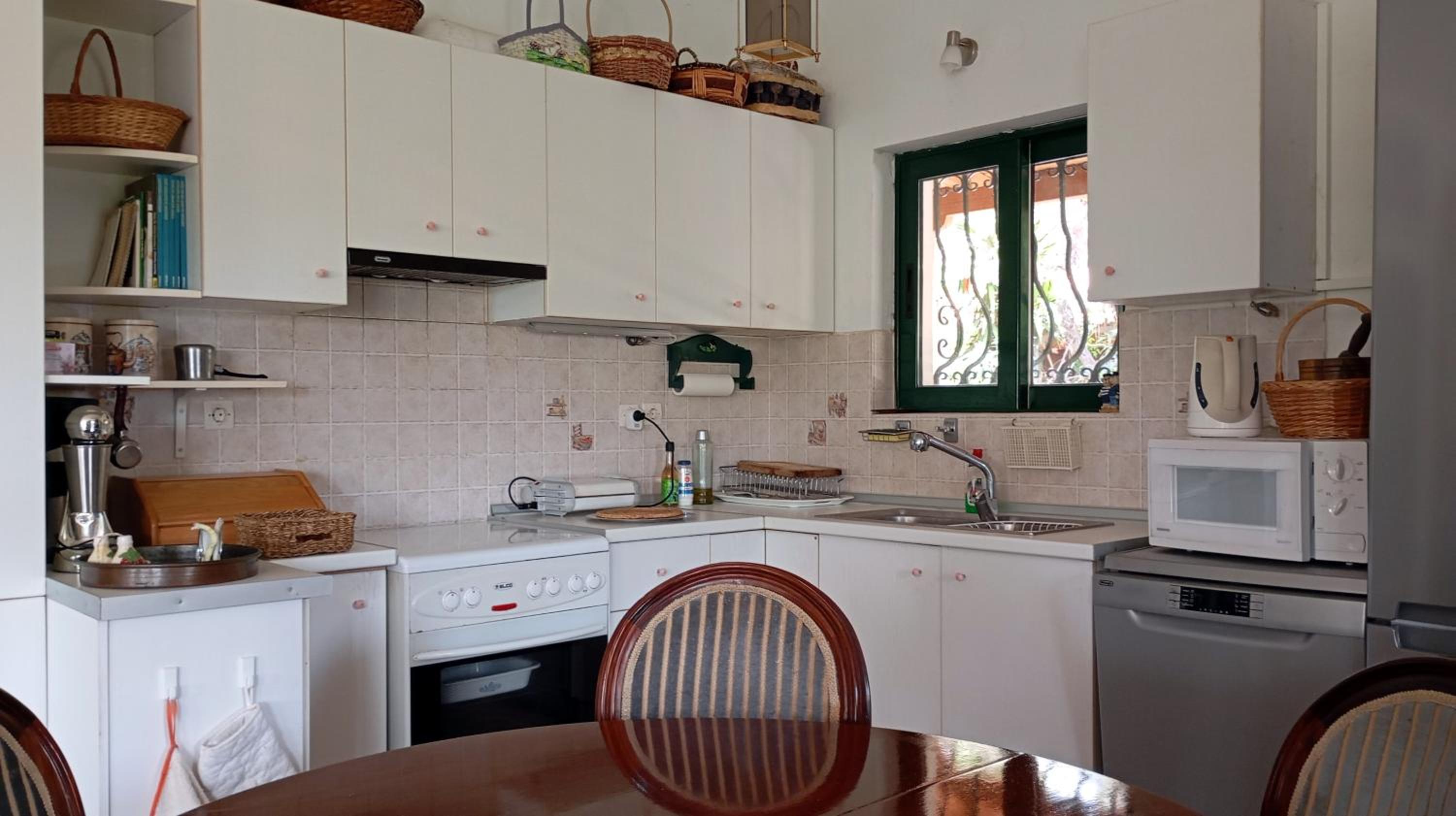 Entire cottage near the beach in Nimporio, Euboea view 4