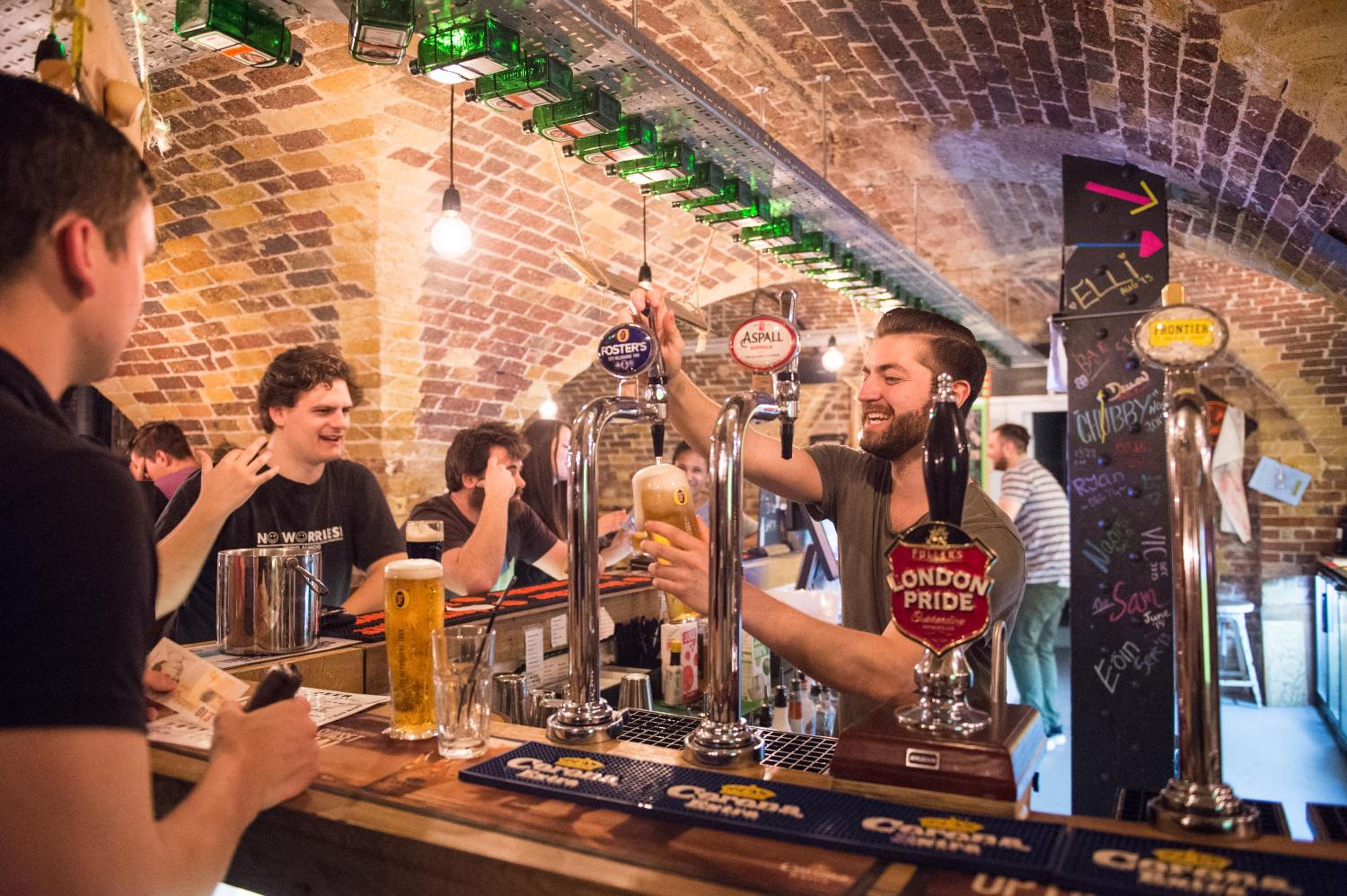 bar