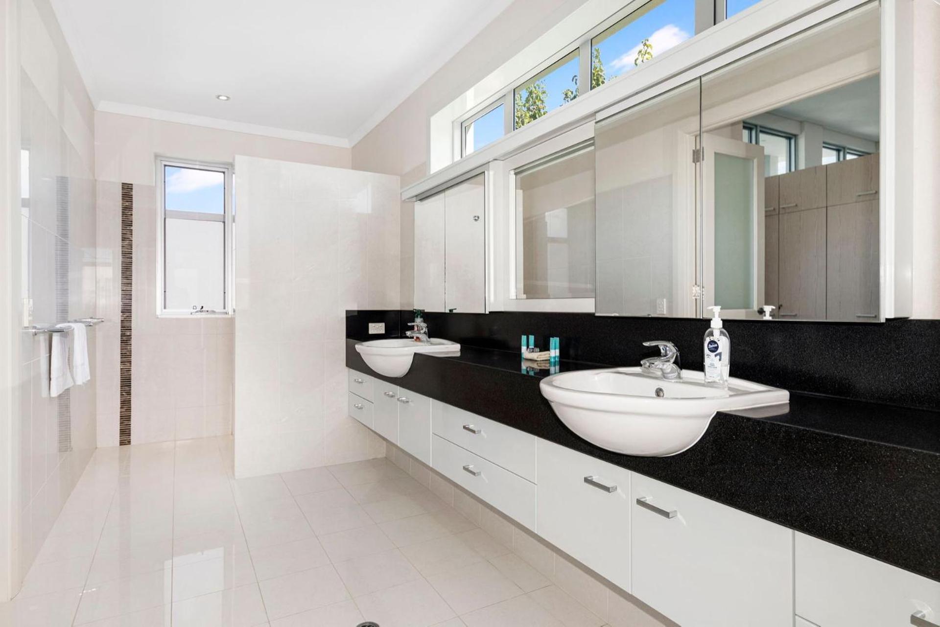 The Keel Retreat - Port Geographe