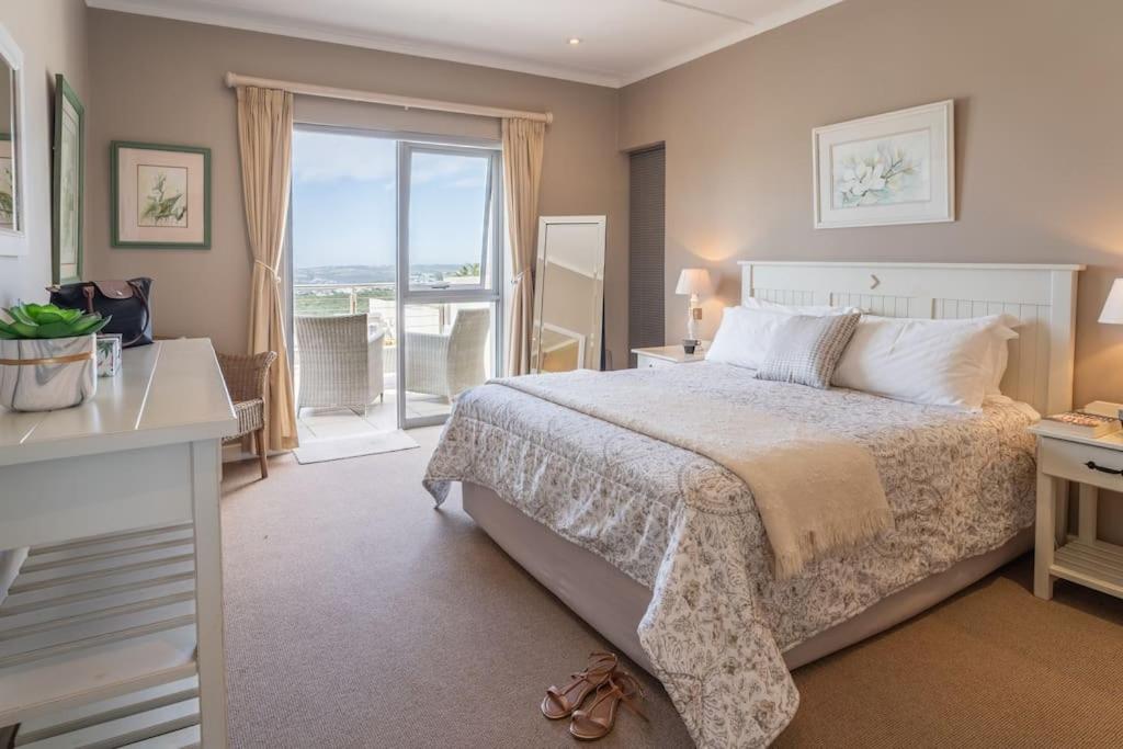 Luxury Home away from Home in Plettenberg Bay