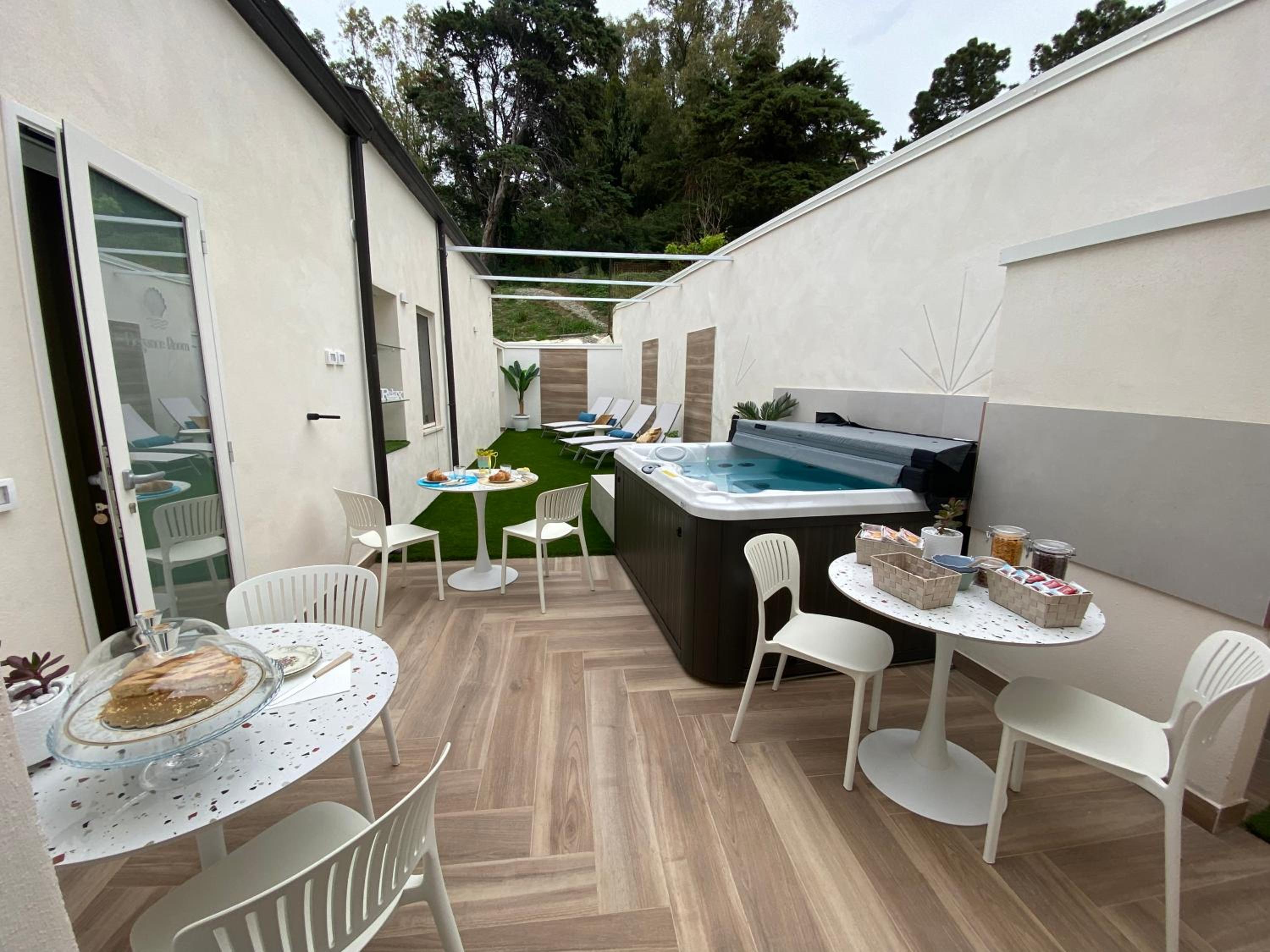 Elegance Paema, a 290mt dalle Spiagge!