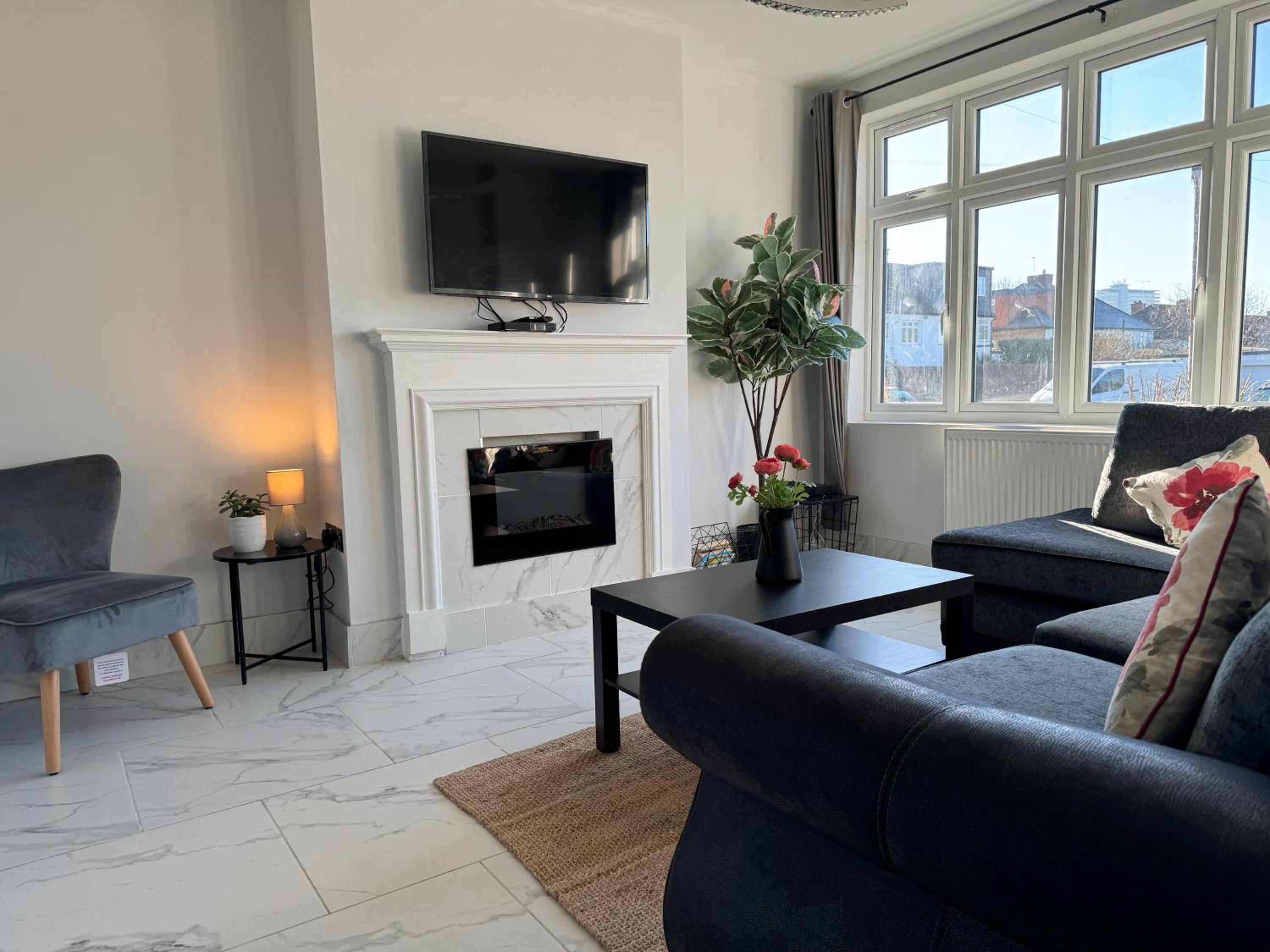 Peaceful Home Berrylands Surbiton Surrey UK - Free Parkings view 5