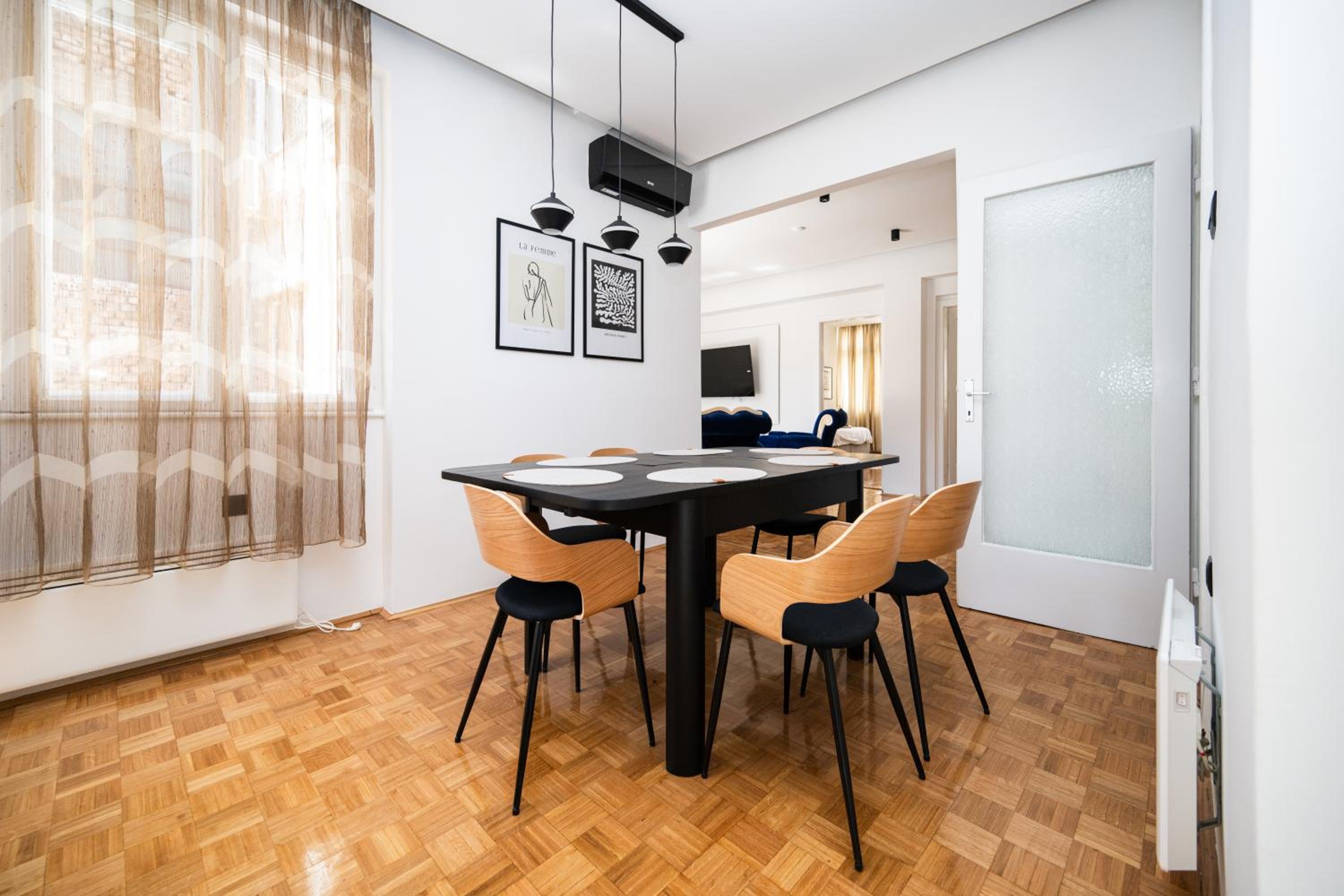 Design 150m2 Three-Bedroom Apartment - Titova Street