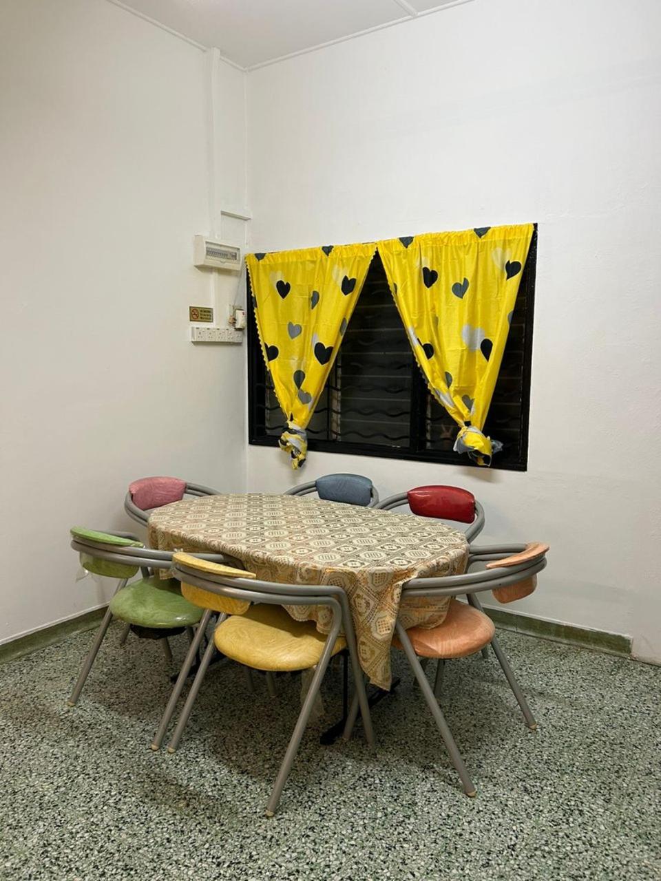RumaDino Homestay