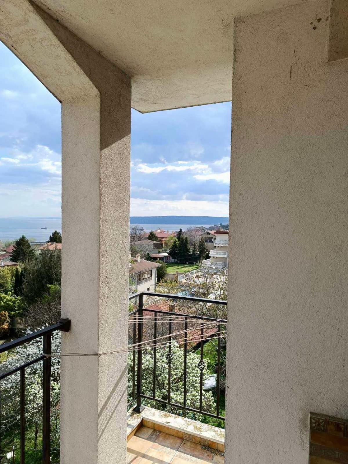 Apartment Panorama View