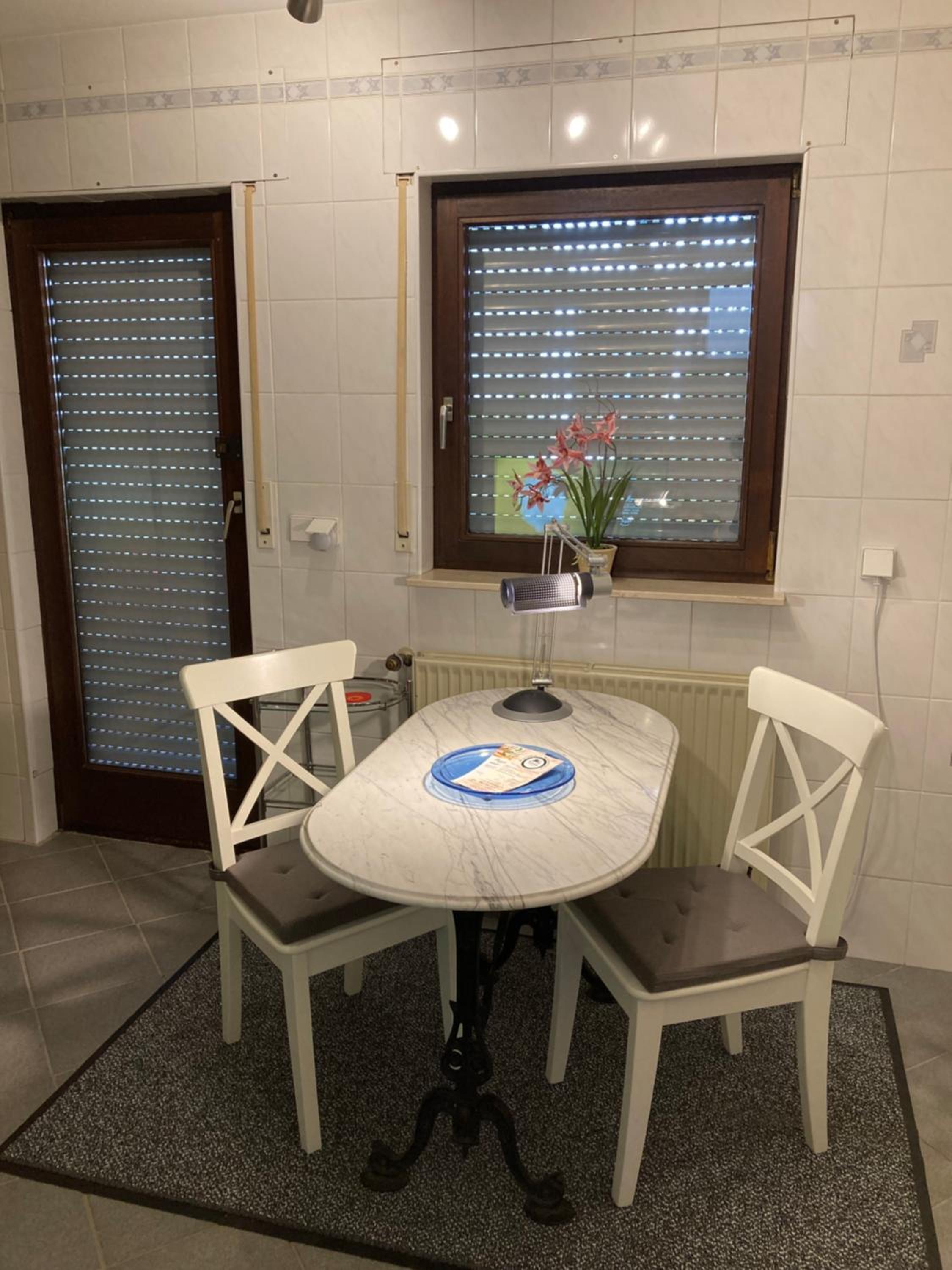 Apartment mit Wintergarten und Terrasse in ruhiger Lage im schönen Taunus