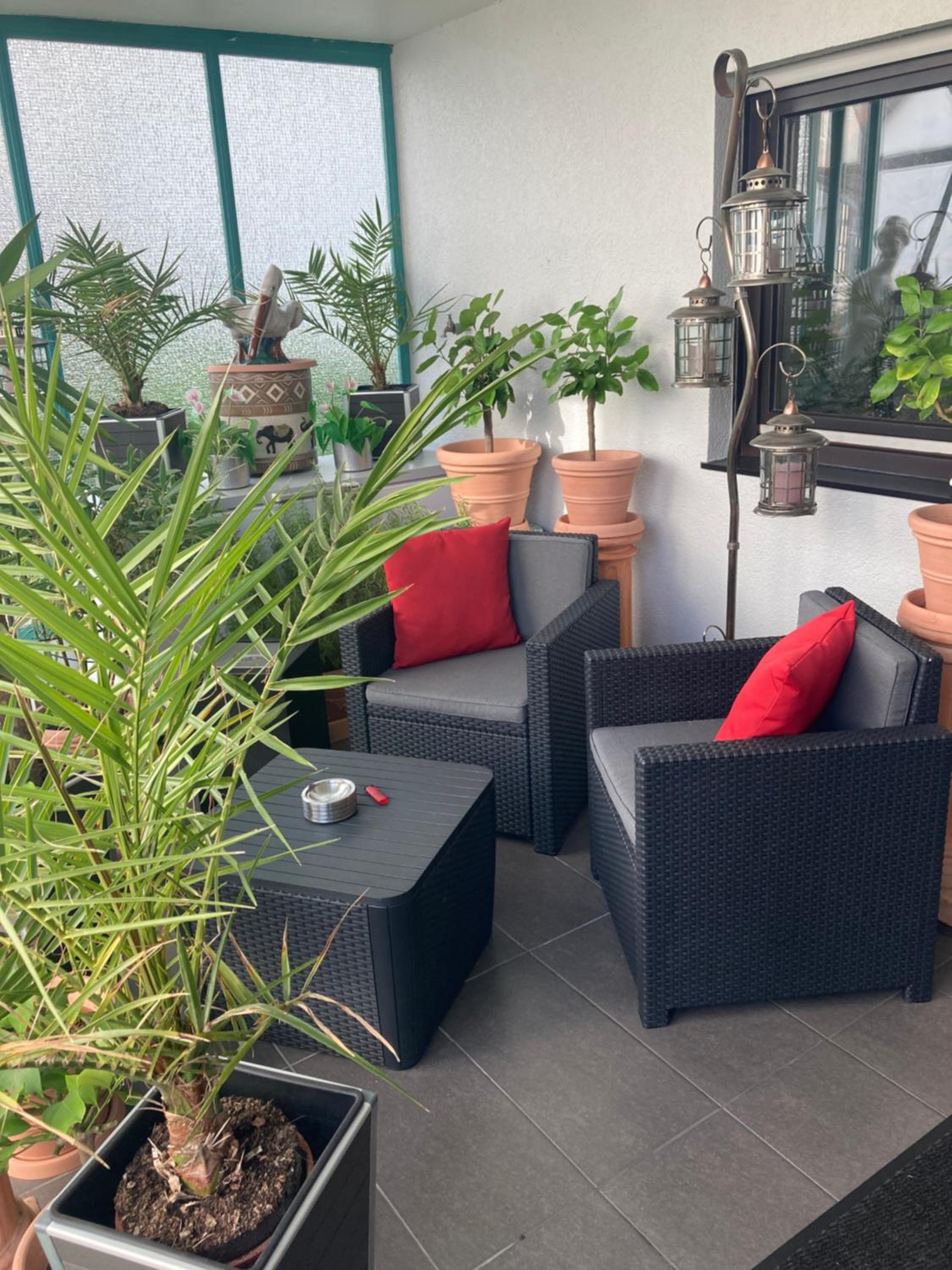 Apartment mit Wintergarten und Terrasse in ruhiger Lage im schönen Taunus