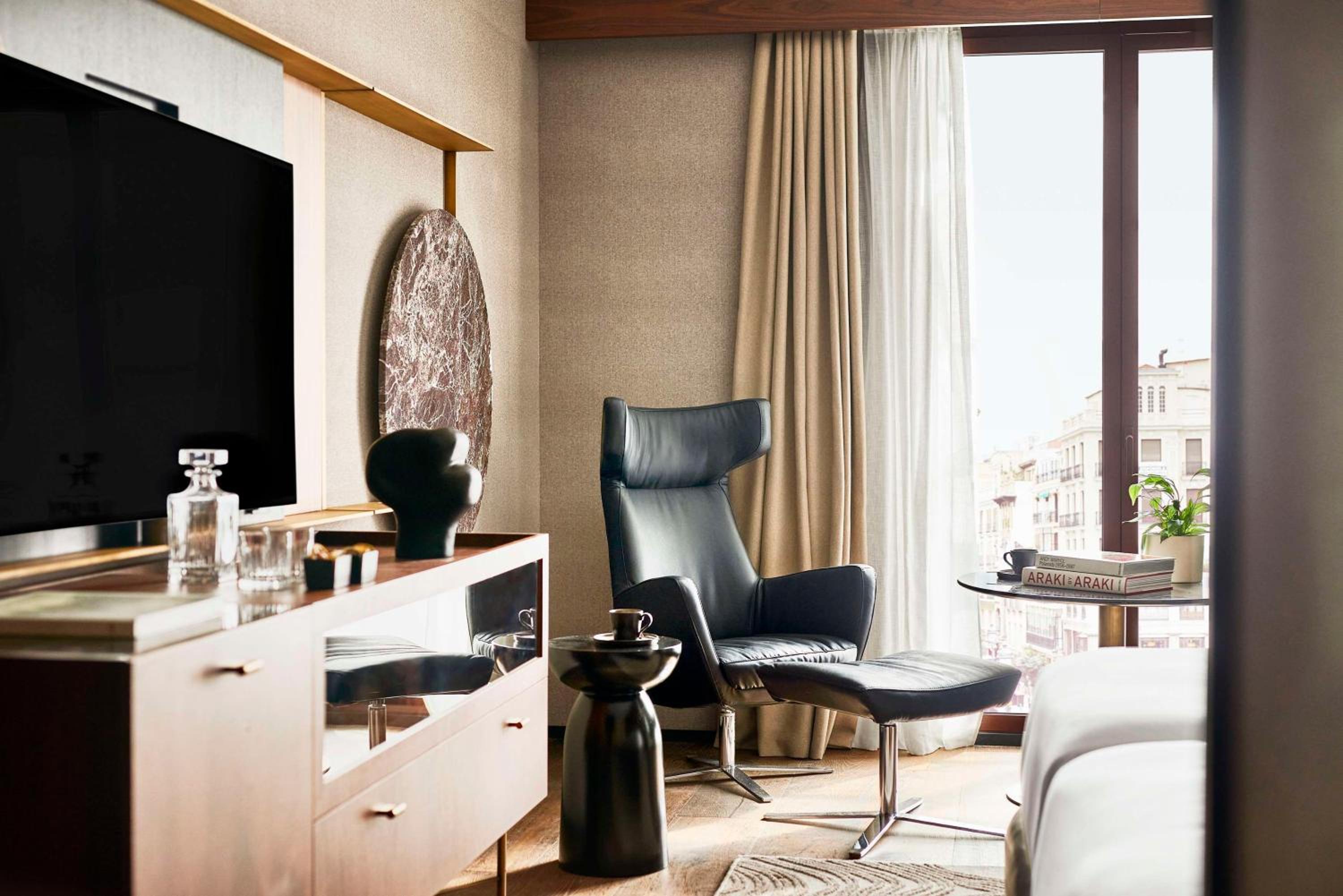 Thompson Madrid, by Hyatt 63
