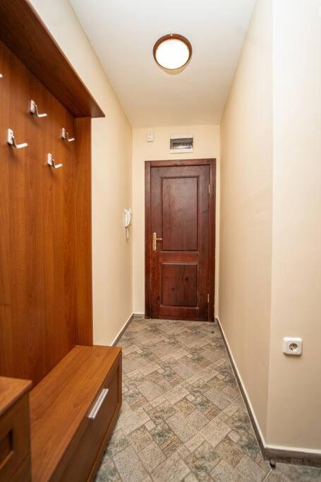 Apartment in Bojurland w/ Pool and Skishuttle