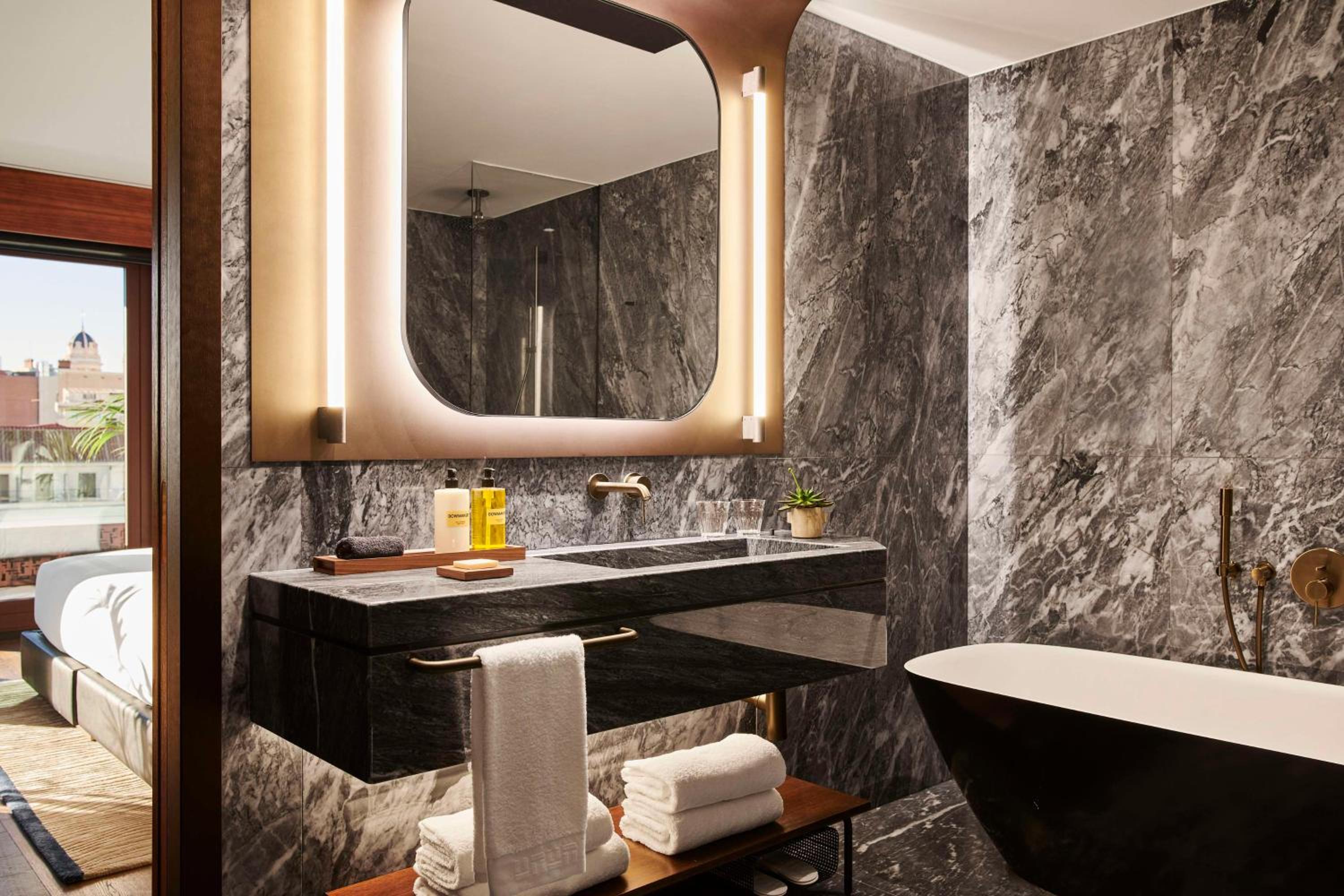 Thompson Madrid, by Hyatt 26