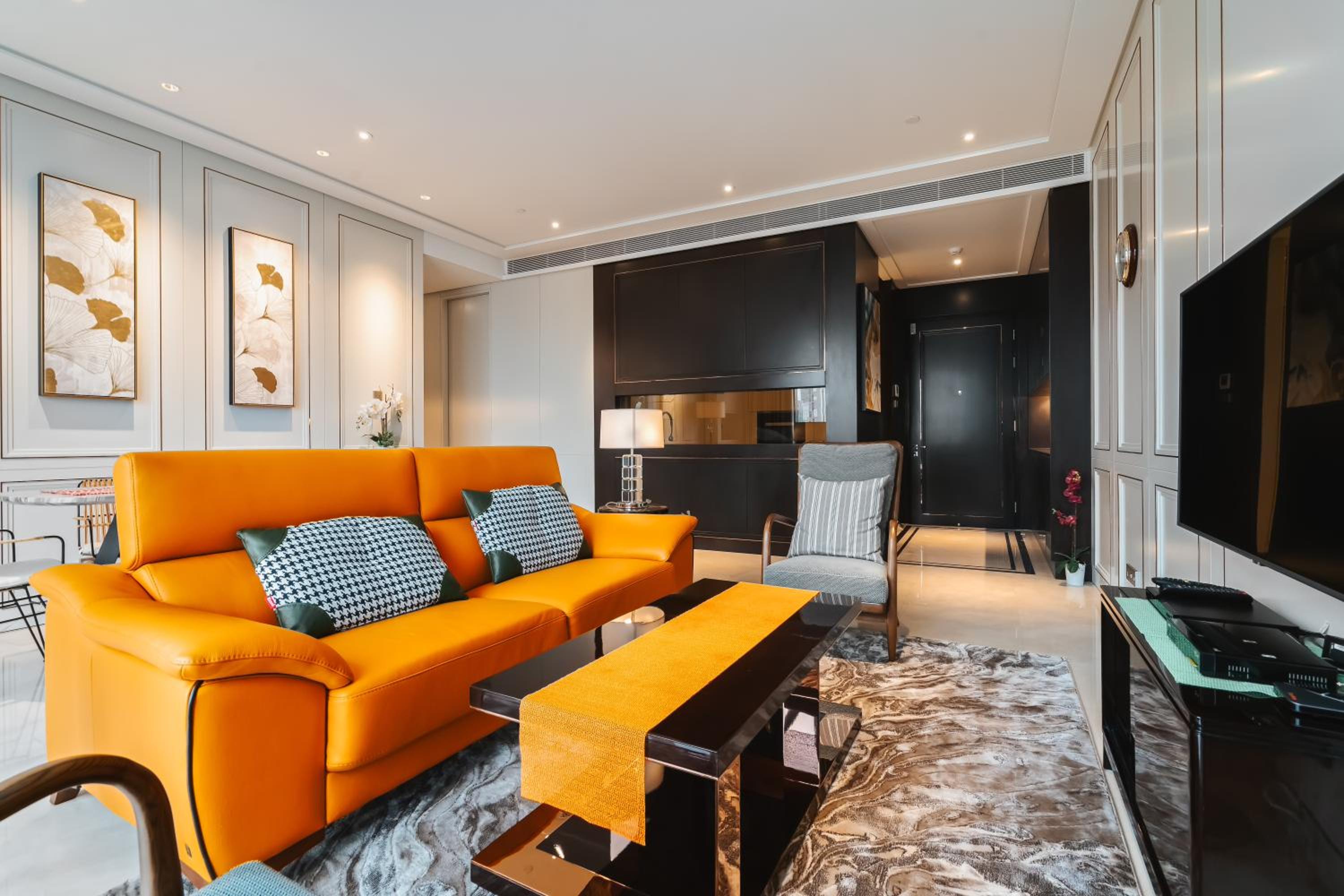 Luxury 2BR Designer Suite above Pavilion Mall
