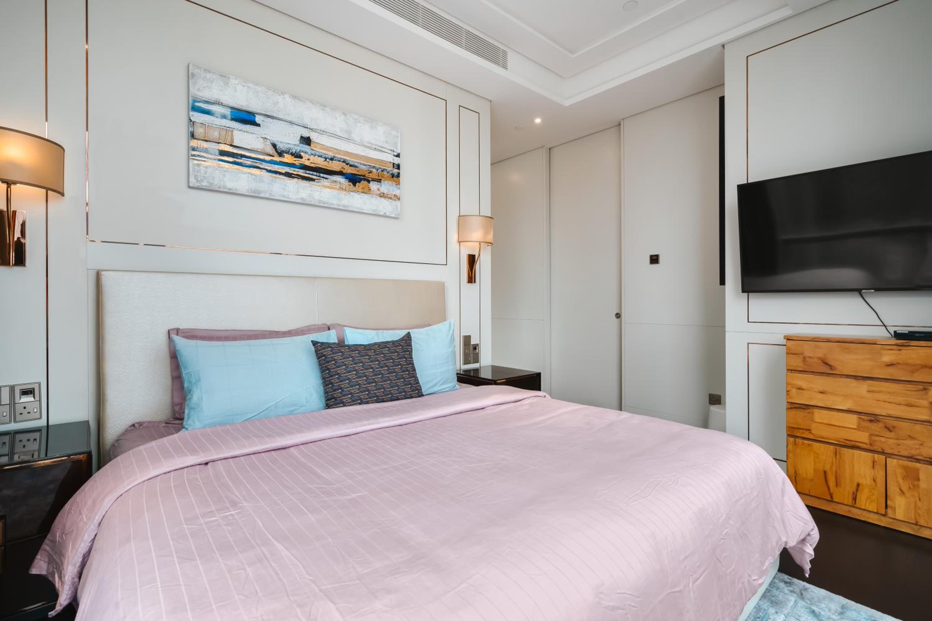 Luxury 2BR Designer Suite above Pavilion Mall