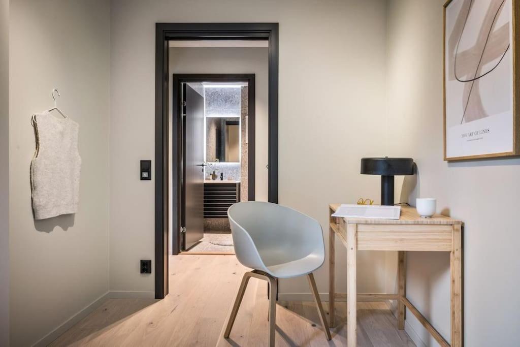 Stay l Luxurious Hideaway in Centrum view 4