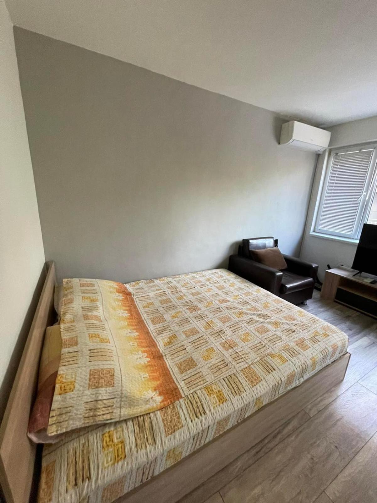 Sergeev Flat - 2 People - Chataldja