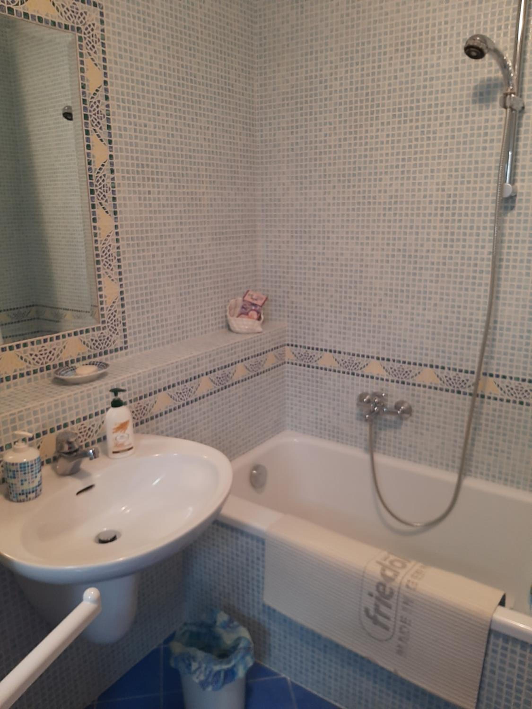 Photo 38