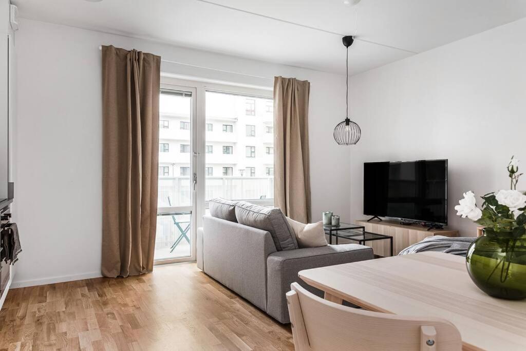 Modern Stylish Apartment With Balcony In Stockholm view 4