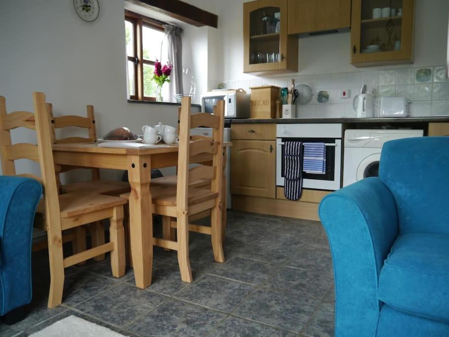Siblyback Cottage