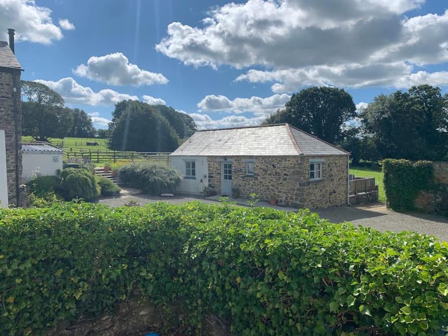 Siblyback Cottage