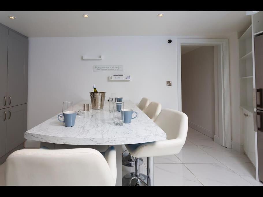Churchview