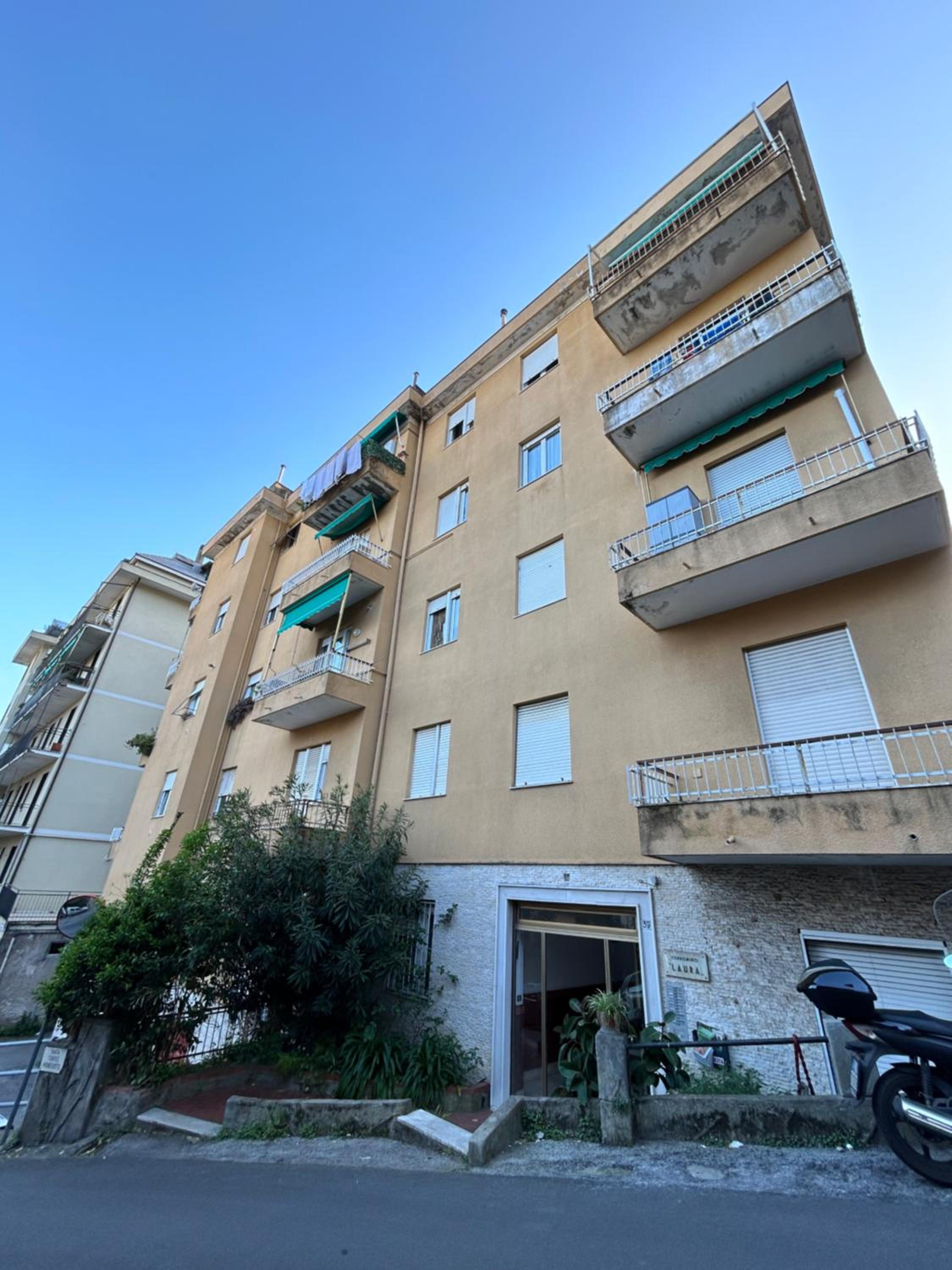 Seagull Apartment by PortofinoVacanze view 3