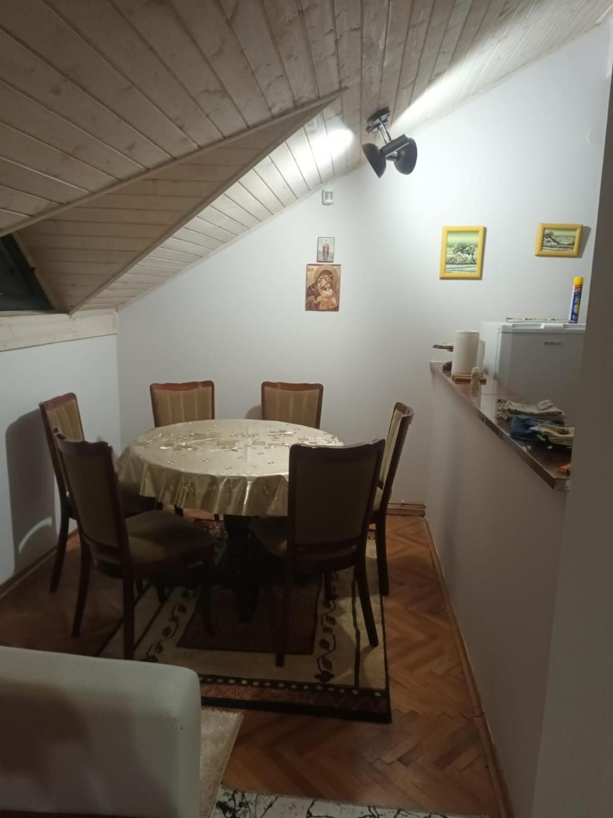 Apartmani Jelena