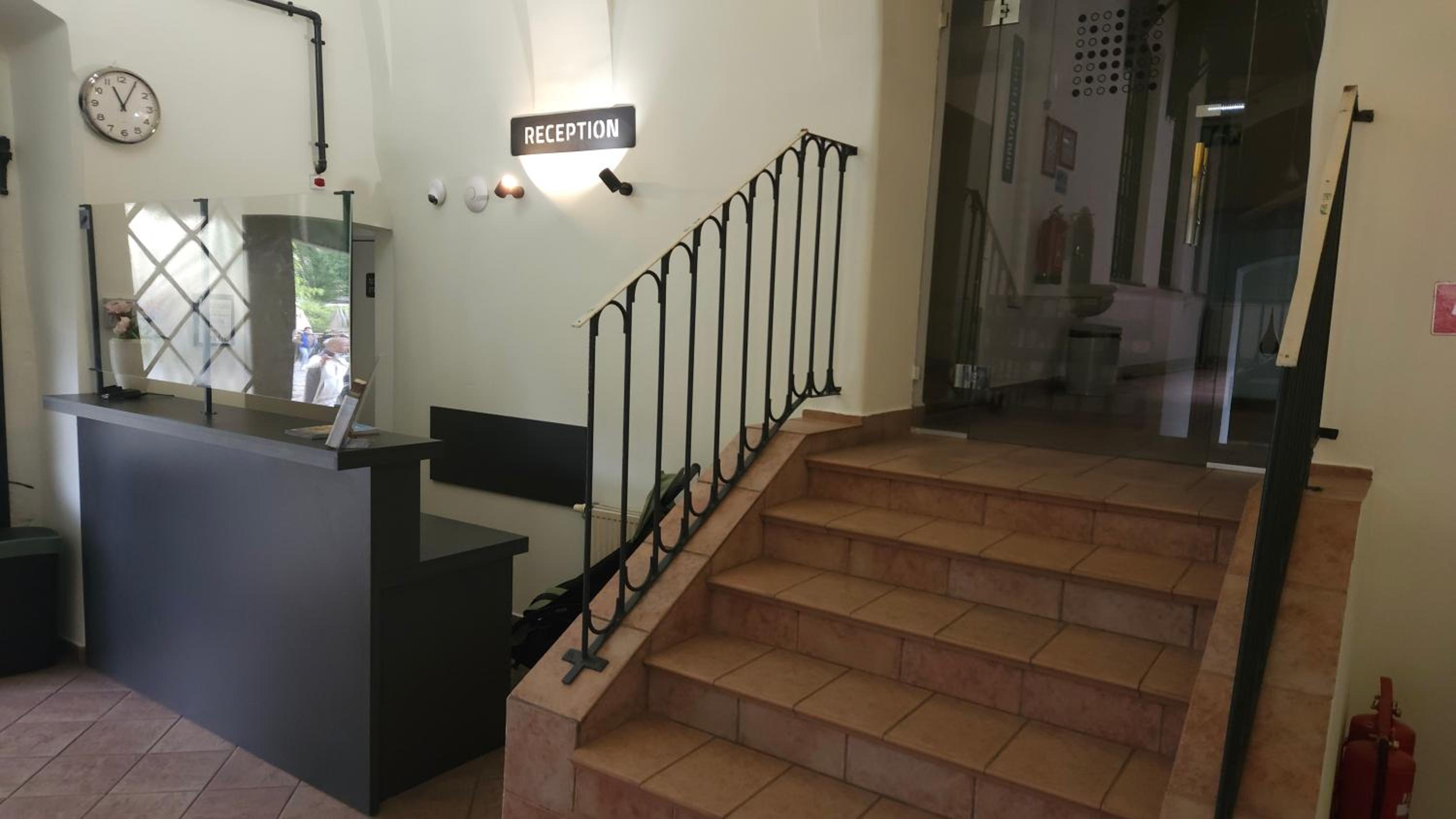 Photo 17