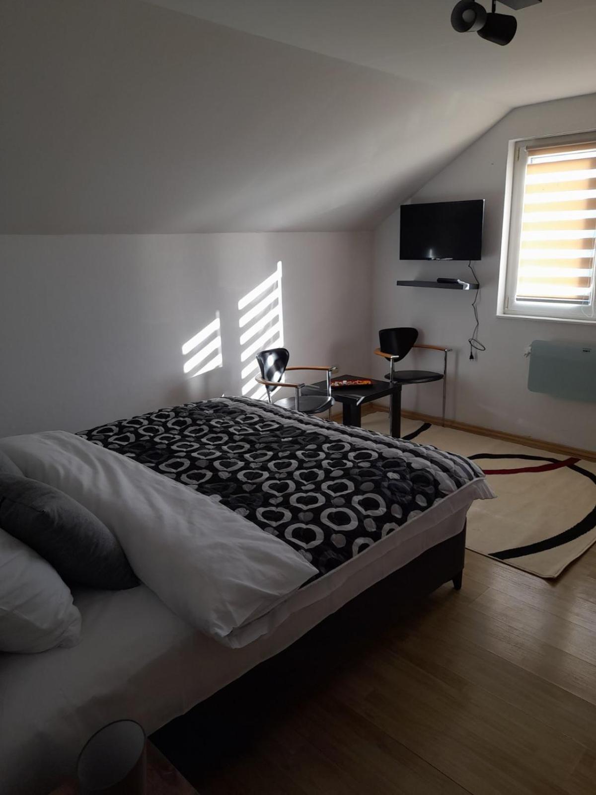 Sarajevo Holiday Apartment 2