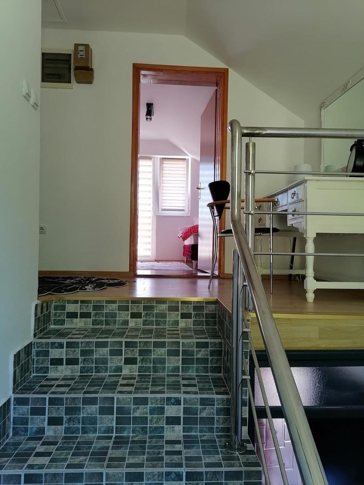 Sarajevo Holiday Apartment 2
