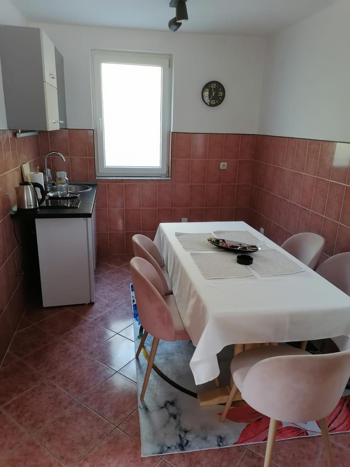 Sarajevo Holiday Apartment 2